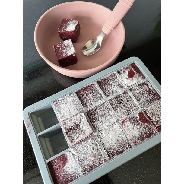 Le Toft Fryseboks Babymad 15 rum - Smokey green