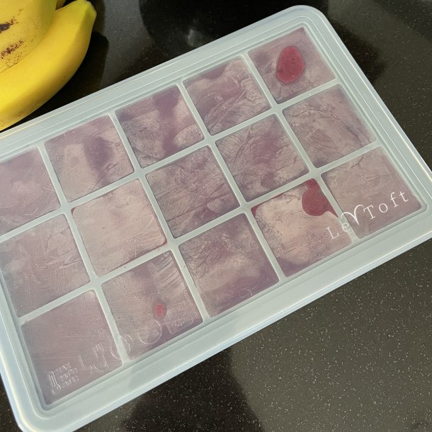 Le Toft Fryseboks Babymad 15 rum - Smokey green